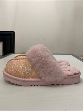 UGG Winter Pink Glitter Slippers Girls Size 3